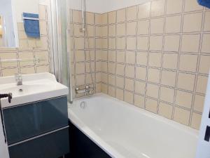 Appartements Apartment Colline Valmer-4 by Interhome : photos des chambres