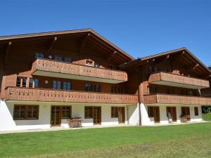 2 gwiazdkowy apartament Apartment Jacqueline 12 Gstaad Szwajcaria