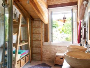 Maisons de vacances Holiday Home Moulin de Rabine by Interhome : photos des chambres