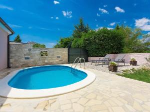 Holiday Home Lino by Interhome 
