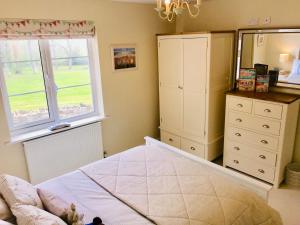 Chestnut Cottage, Shanklin Rural Retreat