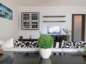 Villa Serra by Interhome