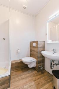 Double Room with Private Bathroom room in Menzels Pension Drehscheibe
