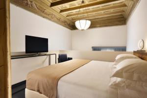 Suite Split Level room in Leone Blu Suites | UNA Esperienze