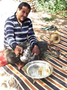 LE JARDIN DES GRENADIERS