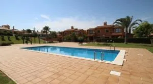 HL036 · HL 036 Luxury 3 bedroom villa , high standard - Corverica