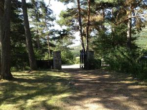 Large Riverside Chalet Near Gorges du Verdon