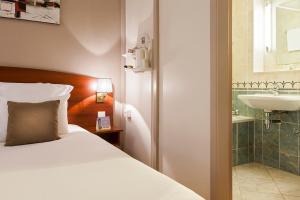 Hotels Hotel des Arcades de Cachan - Grand Paris Sud : photos des chambres