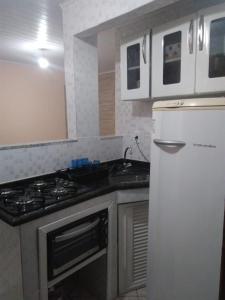Casa com piscina e churrasqueira em Iguaba grande