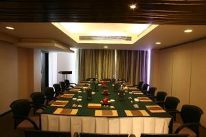 Mosaic Hotel, Noida