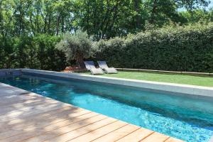 Bois de la Cour - Karine & Laurent - Ubytování bez kategorie ve městě Roussillon