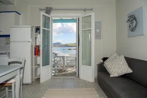 NAVA Devine Water Front House in Ambelas Paros Greece