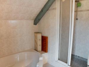 Maisons de vacances Holiday Home Les Agapanthes by Interhome : photos des chambres