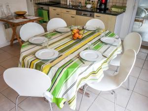 Maisons de vacances Holiday Home Lapeyriere by Interhome : photos des chambres