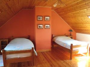 Holiday Home Seaside Cottages-2 by Interhome