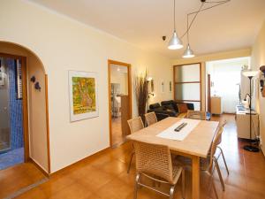 Apartment Sardenya - Casp by Interhome