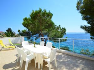 Apartment Amiela by Interhome