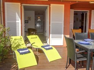 Maisons de vacances Holiday Home Les Mas de Cogolin by Interhome : photos des chambres