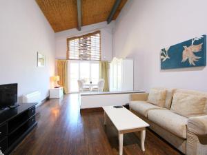 Apartment Tipologia Bilocale by Interhome