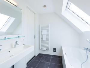 Holiday Home Alk 8-1 by Interhome