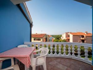 Apartment Hilde Blue-6 by Interhome