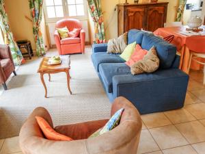 Maisons de vacances Holiday Home La Colinoise by Interhome : photos des chambres