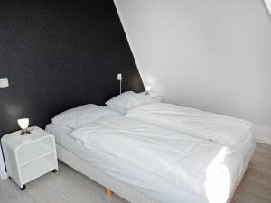 Holiday Home Plevier Comfort-3 by Interhome