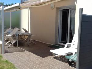 Maisons de vacances Holiday Home L'Olivier by Interhome : photos des chambres