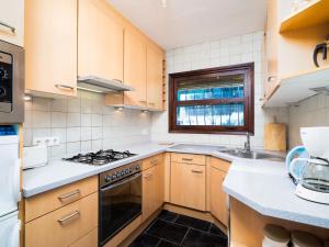 Holiday Home Sunshine by Interhome