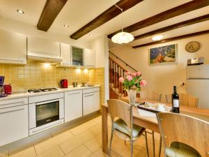 Holiday Home Divna by Interhome 