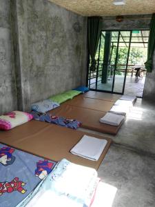 Pana and River Homestay Kang Krachan