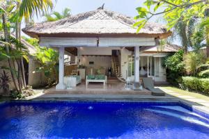 Villa Bliss a Paradise of Three Independent Villas