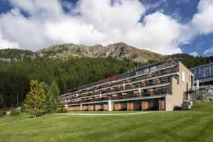 4 hvězdičkový hotel Nira Alpina Silvaplana Švýcarsko