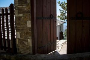 Traditional Mansion Calliopec-UVC sterilized Pelion Greece