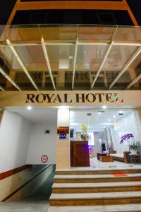 Royal Hotel District 2