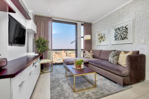 Sandton Apartment 15 West Road South