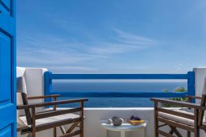 Aigeis-milos suites Milos Greece