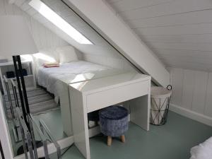 La Baie des Voiles 2 chambres 4 à 6 personnes au bord du lac plage privée