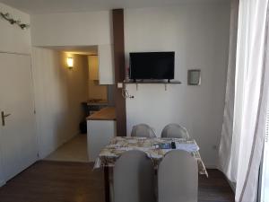 Appartements 18 rue des petits fosses - 5 : photos des chambres