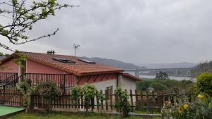 CHALT EN MIÑO CON VISTAS AL MAR