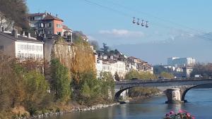 Appartements Rent4night Grenoble Europole : photos des chambres
