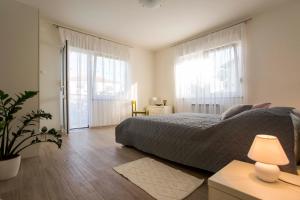 Apartment with terrace and parking - 3hvězdičkové hotely ve městě Rovinj