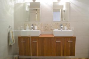 B&B / Chambres d'hotes Villa La Terre Des Lauriers : photos des chambres