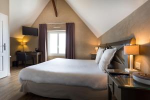 Hotels Best Western Hotel De La Plage Saint Marc sur Mer : photos des chambres