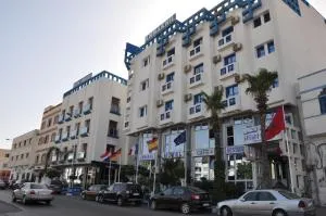 Hotel Annakhil - 纳祖尔