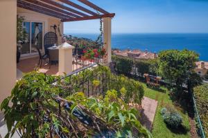 Balancal Apartments and Villas Palheiro Village
