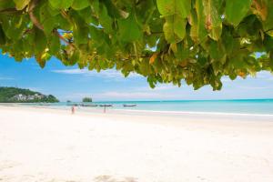 Safari 39sqm 1br apartment Pool walk to Naiyang Beach