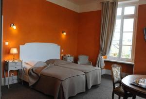 Hotels Logis La Residence : photos des chambres