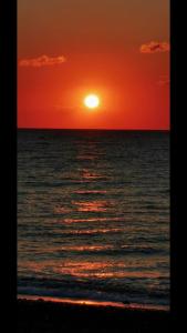 Incognito Beach Villa Santorini