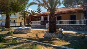 Sea Whispers Beach House